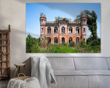 Château abandonné à la campagne.