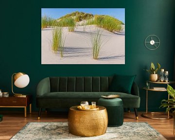 Dunes de sable avec herbe de dunes sur Terschelling sur Henk Meijer Photography