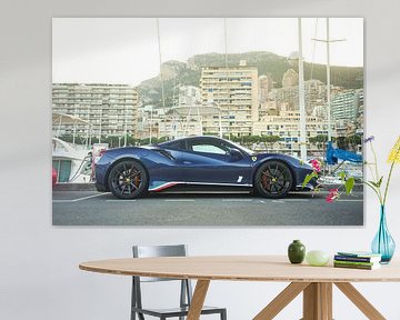 Ferrrari 488 Pista Piloti dans le port de Monaco sur Joost Prins Photograhy