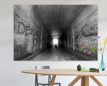 Dunkler Tunnel von Mark Bolijn
