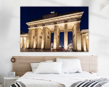 Berlin - Brandenburger Tor bei Nacht von Frank Herrmann