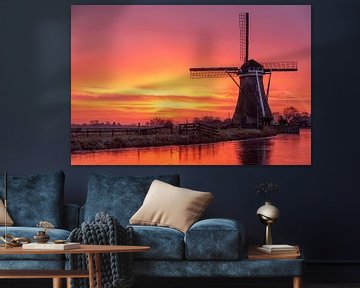 Molen bij ondergaande zon in de winter van Remco-Daniël Gielen Photography