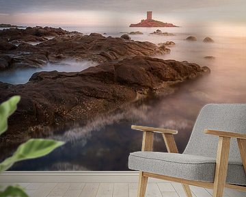 Zonsondergang over de Dramont en het Gouden Eiland van Yannick Lefevre