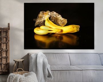 bananen met plastic verpakking - deel 2 van 4 van Marion Hesseling