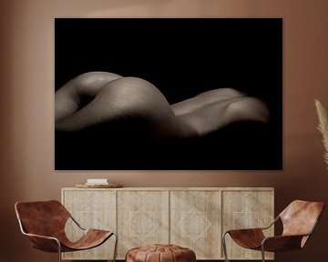 Le dos et les fesses d'une femme sur Art By Dominic
