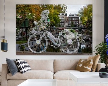 Flower power in amsterdam van Foto Amsterdam/ Peter Bartelings