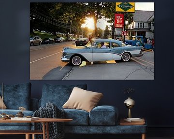Oldtimer / Classic Car @ sunset  in Bennington, Vermont (1) van Kurt Vanvelk