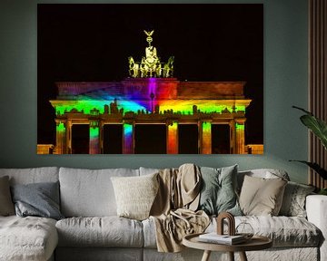 Brandenburger Tor with projection of the Berlin skyline