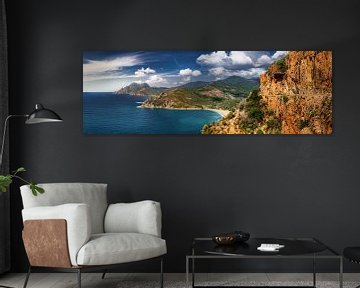 Panorama van het kustlandschap van het eiland Corsica in de Middellandse Zee van Voss Fine Art Fotografie