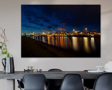 Blue hour at Tata Steel by Rob de Voogd / zzapback