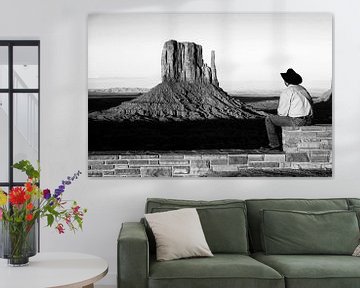 Monument Valley au coucher du soleil en noir et blanc sur Gerrit de Heus