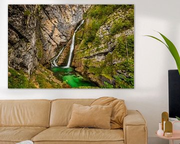 Savica waterval in Bohinj, Slovenië van Bert Beckers