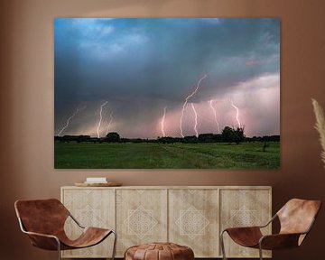 Un orage violent avec des éclairs sur Menno van der Haven