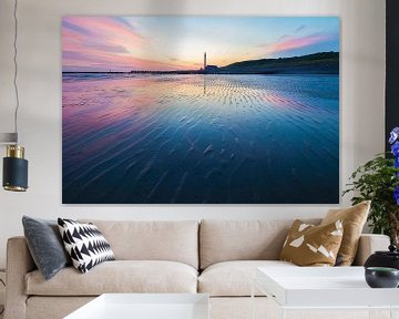 Blauw-roze zonsondergang  in Zeeland van Tom Hengst