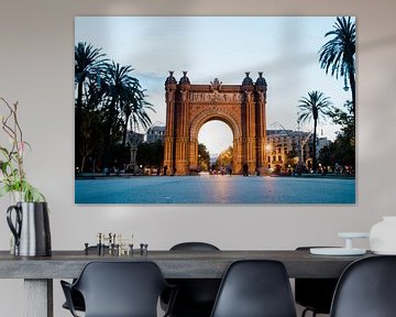 Arc de Triomf, Barcelona by Djuli Bravenboer