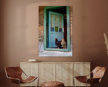 Chicks in the doorway by Sander Strijdhorst