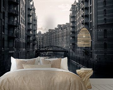 Hamburg warehouse district by Der HanseArt