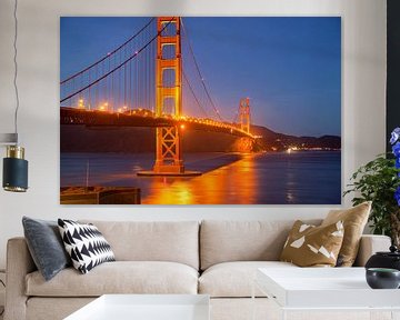 Golden Gate Bridge in San Francisco, California, by Peter Schickert