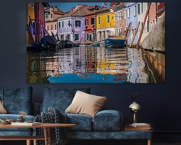 Prachtige kleurrijke huizen in Venetie (Burano) van Klif Wiepkema