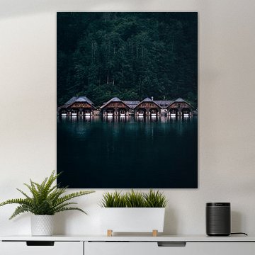 Rastende Boote bei Königssee, Bayern, Deutschland