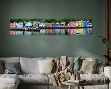 Colourful houses on the quay by Peter Schoo - Natuur & Landschap