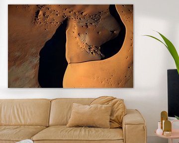 Dunes Namibia-Africa by Jos van Bommel