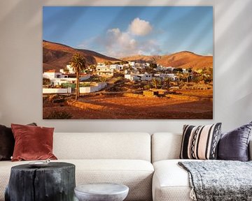 Dorf bei Sonnenuntergang, Fuerteventura, Kanarische Inseln, Spanien von Markus Lange