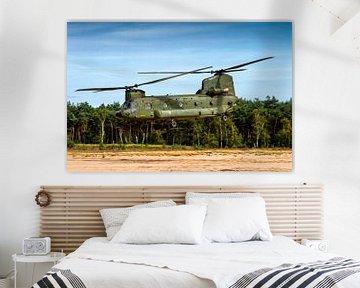 Laagvliegende Chinook van de Koninklijke Luchtmacht van Jeffrey Schaefer