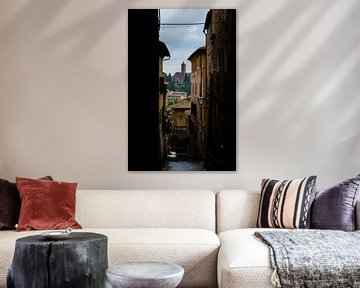 Siena Toskana Italien, Durchblick auf Santa Maria dei Servi von Robbert De Reus