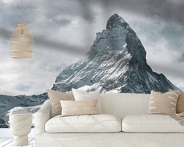 Panoramaansicht Matterhorn vor bewölktem Himmel von Besa Art