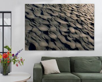 Het ritme van het strand - abstracte natuurfotografie van Linda Bouritius