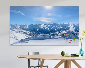 Panoramisch uitzicht in de Tiroler Alpen in Oostenrijk in de winter van Sjoerd van der Wal Fotografie
