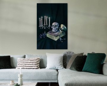 skull still by Angelique Niehorster