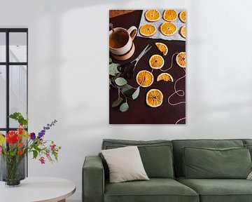 Gedroogde sinaasappels | Feestdagen en gezelligheid in huis | Moody fotografie van Anna Schouten - creatieve reis- & lifestyle-fotografie