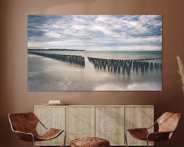 Long exposure of mussel poles on the Opal Coast in France | Panorama