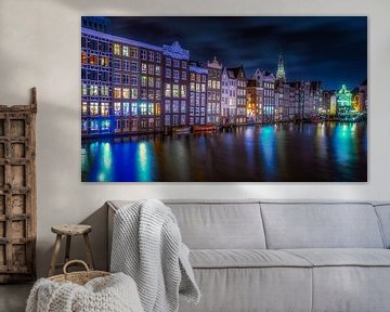 Damrak Amsterdam by Dennis Donders