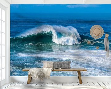 Große Wellen in Nazaré (Portugal)