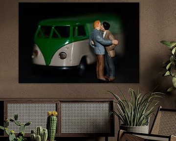 Miniaturen, homo kussen na een ontmoeting in het donker