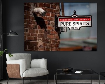 Sign with text Pure Spirits by Jan van Dasler