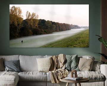 Dauw en aardetinten in herfstige Flevopolder, Nederland, fotoprint