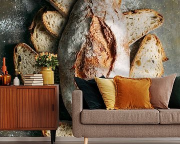 SF 12548801  Rustiek broodbord met brood op donkere achtergrond