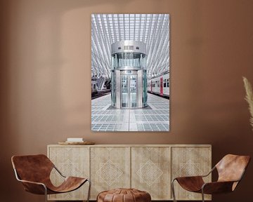 Elevator on platform, Liege Guillemins | Architectural Photography by Daan Duvillier | Dsquared Photography