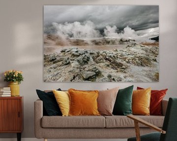 Ijslands landschap ❘ Rook van de geyser ❘ dramatische sfeer ❘ Fotografisch werk van Floor Bogaerts