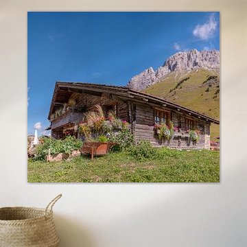 Cabane de montagne sur le Col des Aravis, La Clusaz, Haute-Savoie, France, sur Rene van der Meer