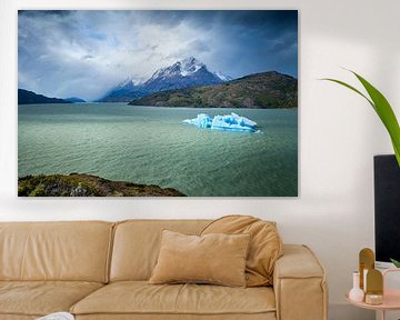 Scotch de glace au Lago Grey, Parc national Torres del Paine, Chili sur Marcel Bakker