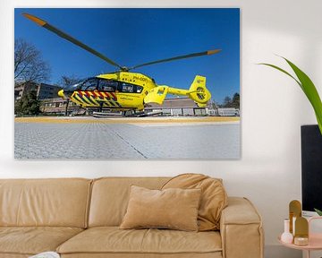 H.145 auf dem Hubschrauberlandeplatz des Krankenhauses von Jimmy van Drunen