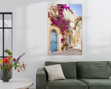 Straatbeeld met bloemen op Malta van Evelien Oerlemans