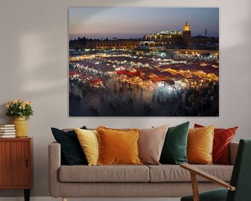 Sfeervolle avondmarkt van Jemaa El Fna in Marrakesh | Reisfotografie Marokko van Teun Janssen