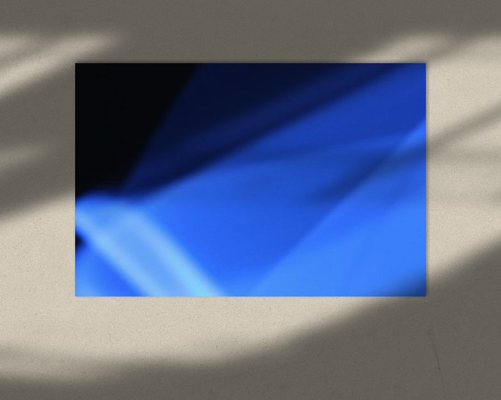 Sfeerimpressie: Blauw Licht (donker) van Sander de Jong