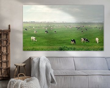 Koeien in mistige wei van Digital Art Nederland